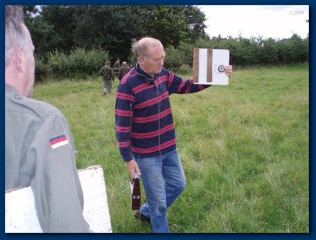 600x449 pixels (148K)